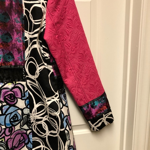 Ladies jacket - Picture 10 of 10